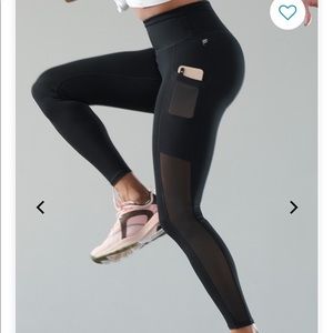 MAJOR TEMPORARY PRICE DROP Fabletics Leggings